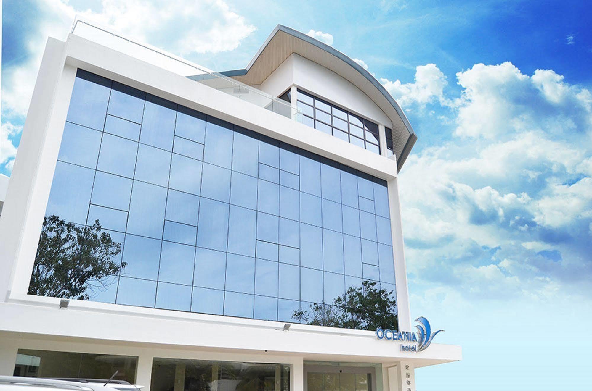 Oceania Hotel Kota Kinabalu Exterior foto