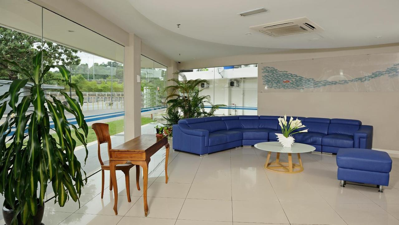 Oceania Hotel Kota Kinabalu Exterior foto